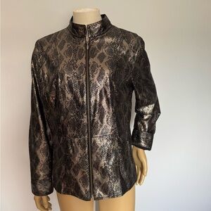 Chico’s Metallic Black and Gold Women's Jacket. Ptp 21” lenght 23”